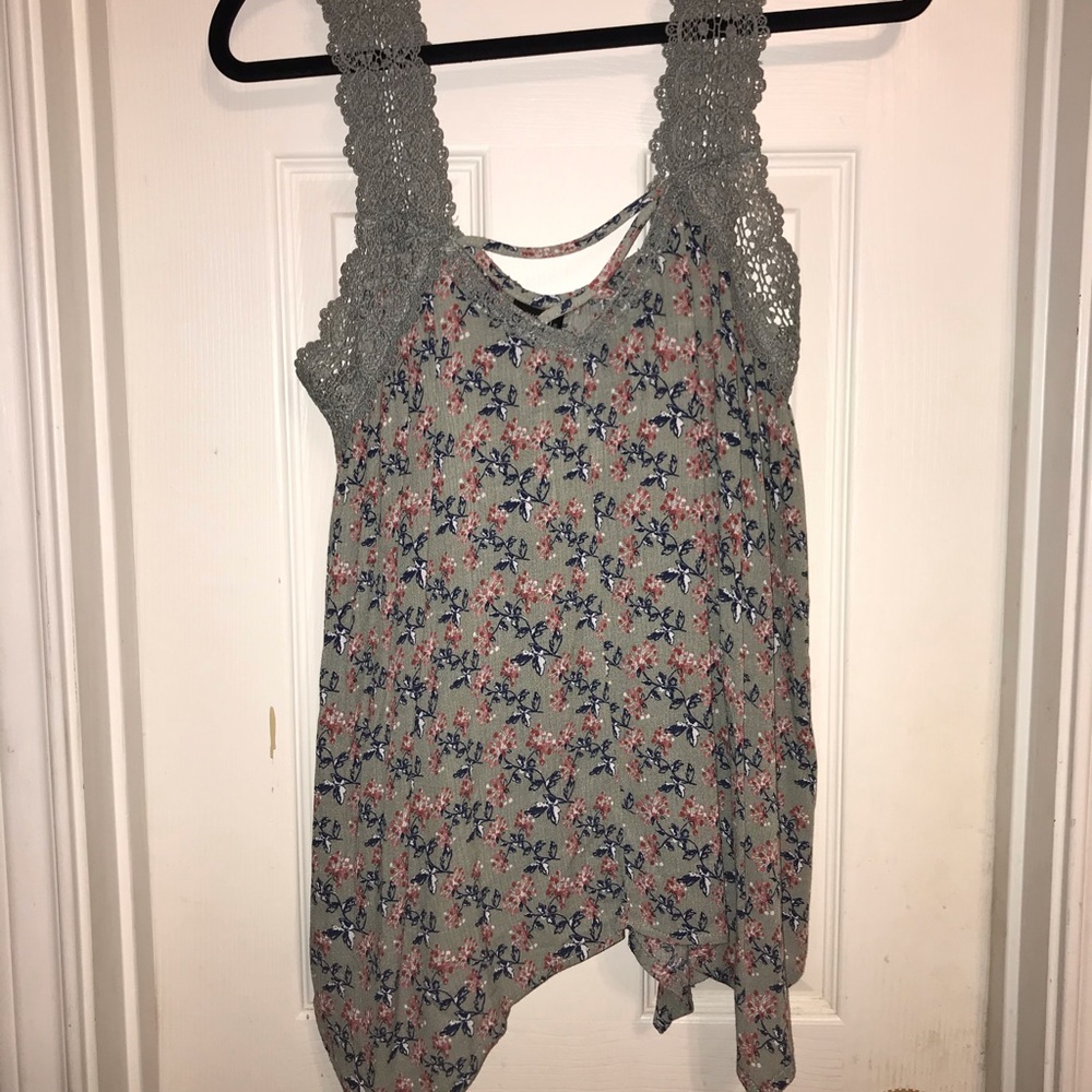 Rue 21 Top